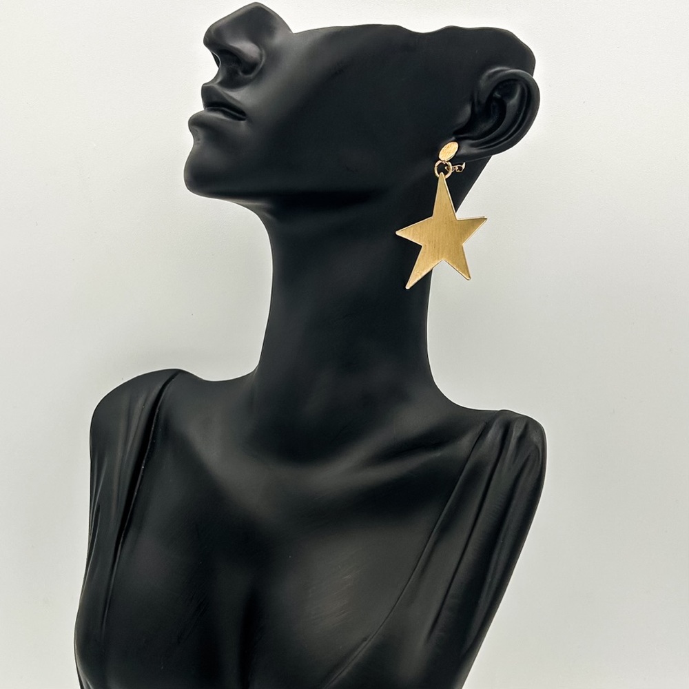 Gold Tone Star Dangle Earrings |‎ Bold Statement Drop Earrings